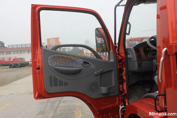 Dongfeng Kaipute Medium Truck 160hp 4X2(6 wheels) 6.2m Cargo Truck Cab (1) | 86Trucks