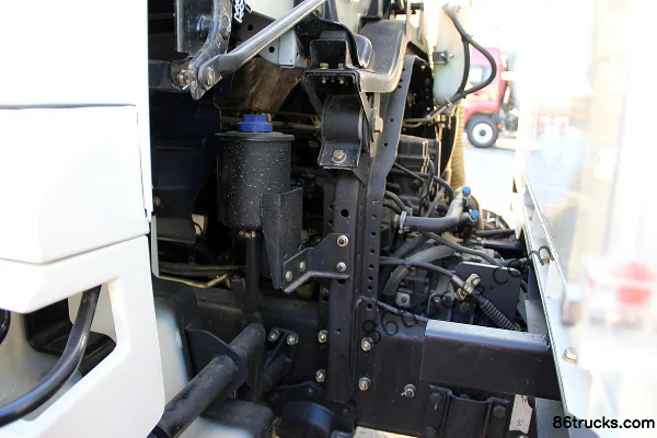 Foton Auman 210 ch 4X2(6 roues) camion de nettoyage (marque Lesa) Cabine (2) | 86Trucks