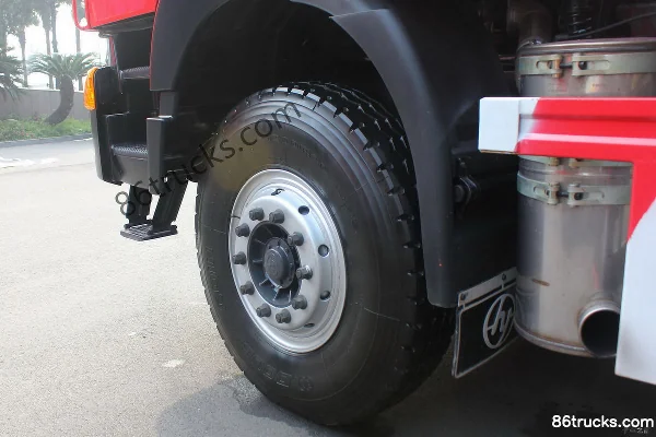 SAIC Hongyan Genlyon Heavy Truck 350 hp 6X4(10 wheels) 5.6m Dump Truck Chassis (3) | 86Trucks