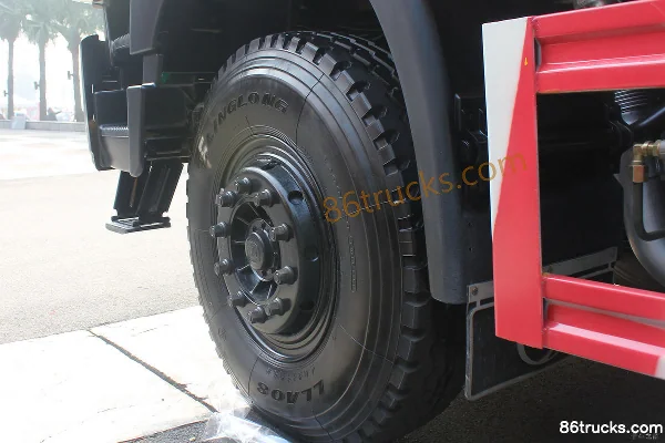 SAIC Hongyan Xin Jingang 340 ch 6X4(10 roues) camion à ordures Châssis (2) | 86Trucks