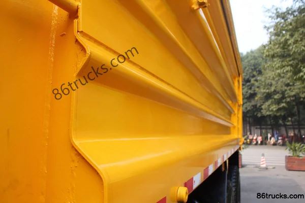 SAIC Hongyan Xin Jingang 340 ch 6X4(10 roues) camion à ordures Carrosserie (2) | 86Trucks