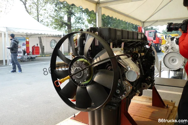 SDEC SC10E340Q3 340 hp 10.42L China III Diesel Engine Exterior