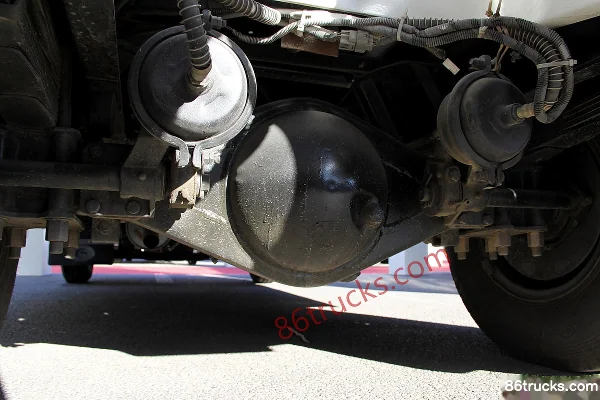 Foton Forland H2 102 ch 4X2(6 roues) camion de dépannage Cabine (3) | 86Trucks