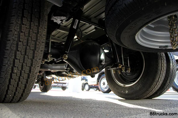 Foton Times Yuling VQ1 1.5L 112ch 4X2(6 roues) essence micro camion simple cabine (1) | 86Trucks