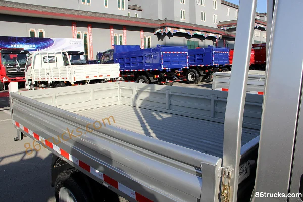 Foton Times Yuling VQ1 1.5L 112ch 4X2(6 roues) essence micro camion simple cabine Châssis (1) | 86Trucks