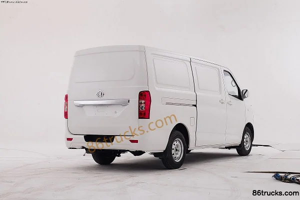 Changan Light Bus Ruixing 109hp Panel Van Exterior (2) | 86Trucks
