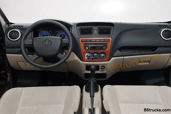 Changan Light Bus Ruixing 109hp Panel Van Cab (1) | 86Trucks