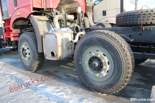 FAW Jiefang J6P heavy truck 310 hp 8X4(12 wheels) dump truck chassis (3) | 86Trucks
