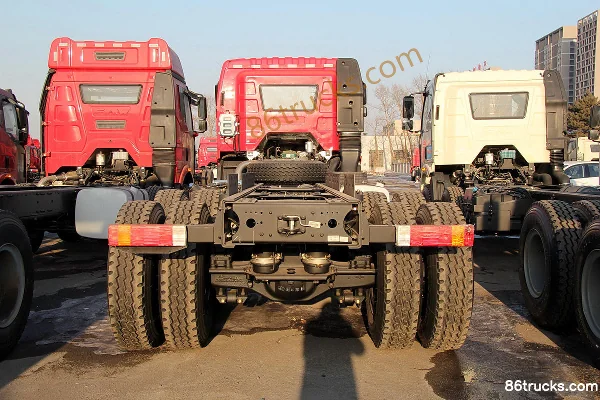 FAW Jiefang J6P camion lourd 350 ch 8X4(12 roues) châssis de camion benne Extérieur (3) | 86Trucks