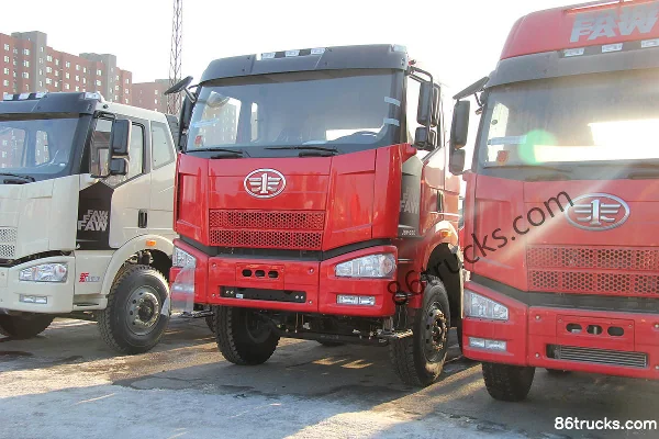 FAW Jiefang J6P camion lourd 350 ch 8X4(12 roues) châssis de camion benne Extérieur (2) | 86Trucks