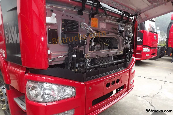 FAW Jiefang J6P Heavy Truck 390hp 6X4(10 wheels) LNG Tractor Truck Chassis (1) | 86Trucks