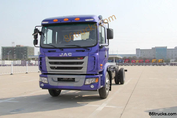 JAC Gallop K3L medium truck 180 hp 4X2(6 wheels) 6.2m semi-sleeper flatbed cargo truck (axle ratio: 4.55) Exterior (3) | 86Trucks
