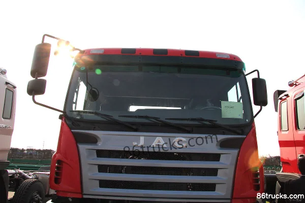 JAC Gallop A3 camion lourd 375 ch 8X4(12 roues) camion benne 8 m Extérieur (3) | 86Trucks