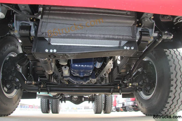 JAC Gallop K3W camion lourd version standard 350 ch 4X2(6 roues) tracteur routier Châssis (1) | 86Trucks