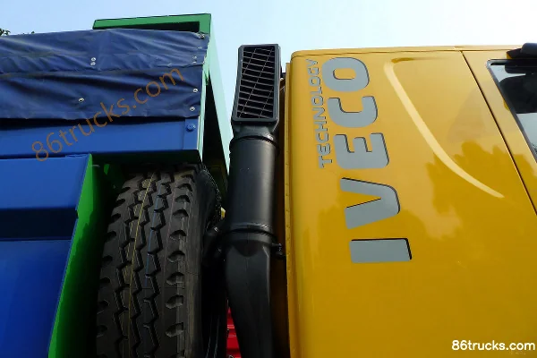 SAIC Hongyan New Jingang heavy truck 336hp 6X4(10 wheels) 5.8m dump truck Body (1) | 86Trucks