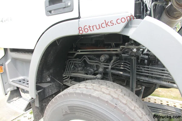 ZOOMLION 47m Concrete Pump Truck (Mercedes-Benz Chassis) (3) | 86Trucks