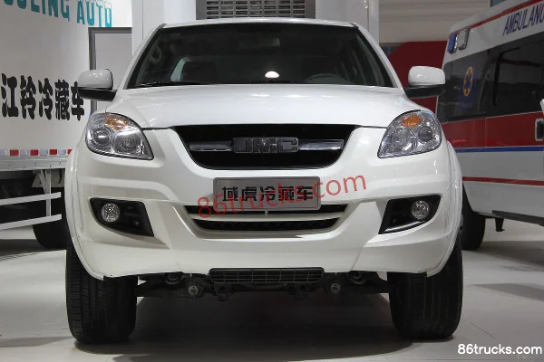 JMC Yuhu 122hp 4X2(6 wheels) Refrigerated Truck (GL) Exterior (2) | 86Trucks