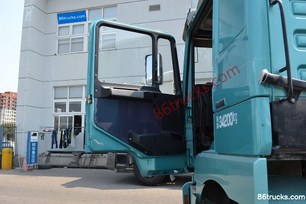 SHACMAN Delong F3000 camion lourd 385 ch 4X2(6 roues) tracteur routier (version allégée) Cabine (1) | 86Trucks