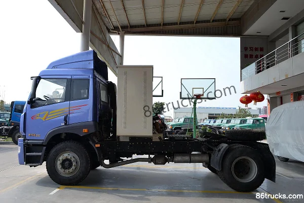 FAW Jiefang Qingdao Xin Hanwei J5M camion lourd 260 ch 4X2(6 roues) tracteur routier LNG Extérieur (3) | 86Trucks