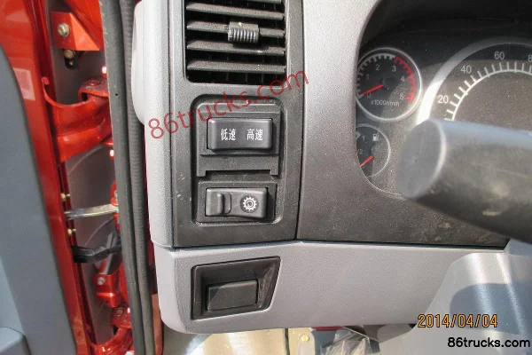 Dongfeng Lituo 115hp 4X2(6 wheels) 3.85m Dump Truck Cab (1) | 86Trucks
