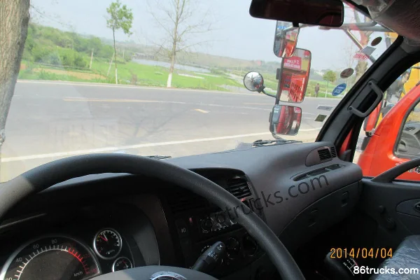 Dongfeng Lituo 115hp 4X2(6 wheels) 3.85m Dump Truck Cab (3) | 86Trucks