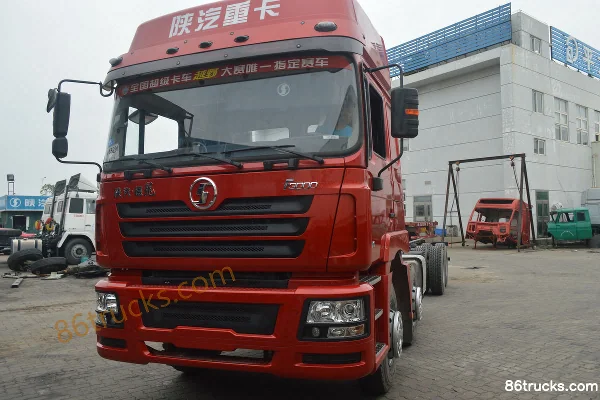 SHACMAN Delong F3000 Enhanced 336hp 8X4(12 wheels) Cargo Truck Chassis Exterior (2) | 86Trucks