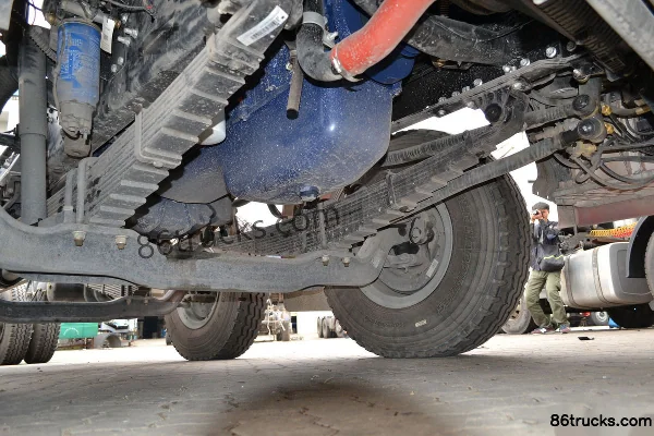 SHACMAN Delong F3000 Enhanced 336hp 8X4(12 wheels) Cargo Truck Chassis (1) | 86Trucks