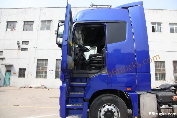Foton AumanGTL 6 Series Heavy Truck 430 hp 6X4(10 wheels) Hazardous Material Tractor Truck Cab (1) | 86Trucks