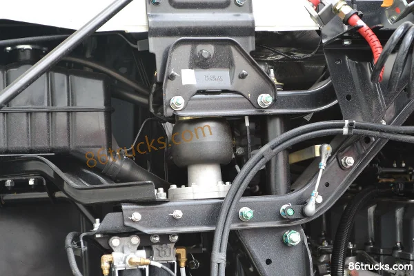 GAC HINO 700 Series Heavy Truck 380 hp 4X2(6 wheels) Tractor Truck Chassis (2) | 86Trucks