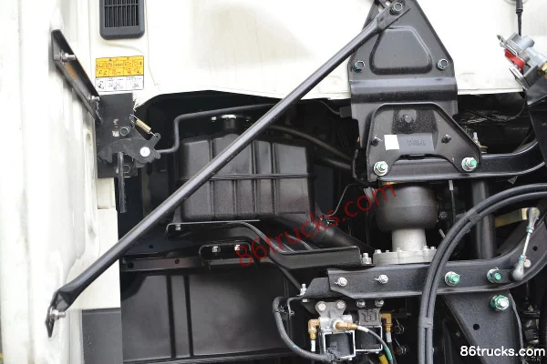 GAC HINO 700 Series Heavy Truck 380 hp 4X2(6 wheels) Tractor Truck Chassis (1) | 86Trucks