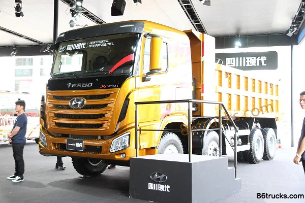 Sichuan Hyundai Chuanghu XCIENT Heavy Truck 300 hp 8X4(12 wheels) 7.6m Dump Truck Exterior (3) | 86Trucks