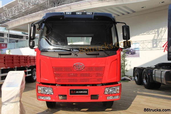 FAW Jiefang J6L 180 hp 4X2(6 wheels) Compressed Garbage Truck (Chassis) Exterior