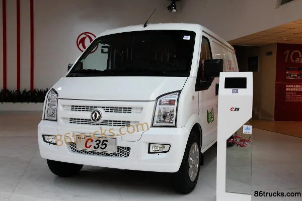 Dongfeng C35 75 hp Enclosed Van Truck Exterior (2) | 86Trucks