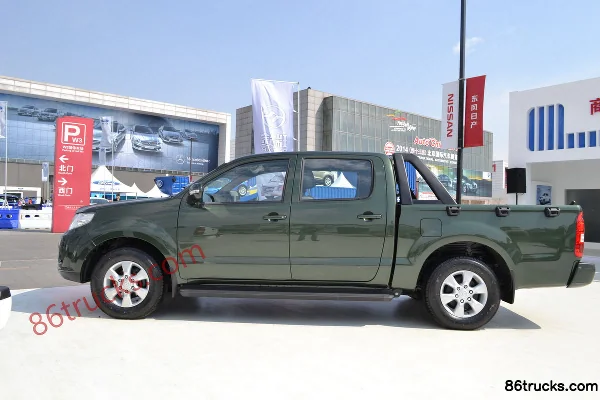 Huanghai N1 2023 Super Value 2.4L Gasoline 160hp Manual 2WD Extended Cargo Box Double-Row Pickup (China VI) Cab (3) | 86Trucks
