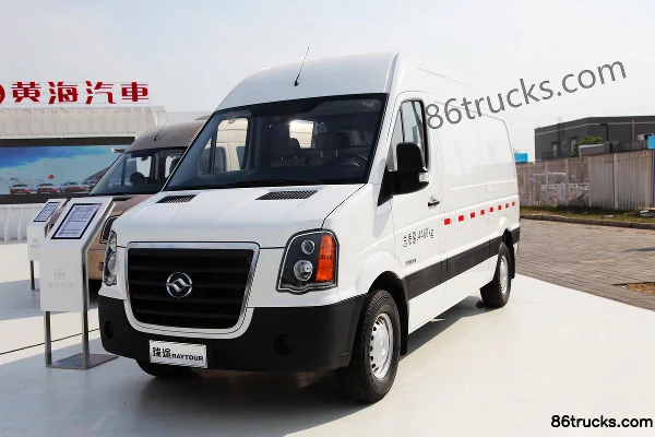 Huanghai Auto Ruitu 150 hp Enclosed Van Truck Exterior (3) | 86Trucks