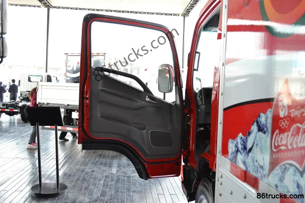 JAC Shuailing H380 160hp 4X2(6 wheels) Single Row Van Light Truck (Wide Cab) (1) | 86Trucks