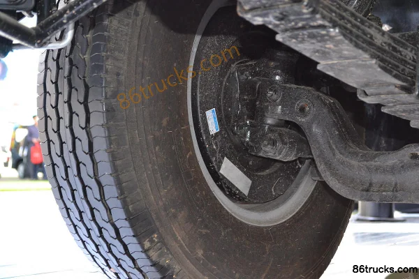 JAC Shuailing H380 160hp 4X2(6 wheels) Single Row Van Light Truck (Wide Cab) Chassis (3) | 86Trucks