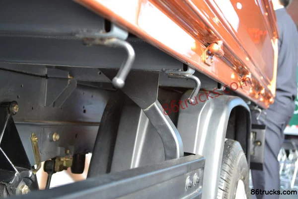 JAC Sunray 6 Series 120 hp 4X2(6 wheels) 3570 wheelbase Single Row Flatbed Light Truck Chassis (3) | 86Trucks