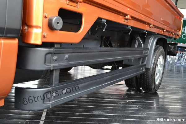 JAC Sunray 6 Series 120 hp 4X2(6 wheels) 3570 wheelbase Single Row Flatbed Light Truck Chassis (1) | 86Trucks