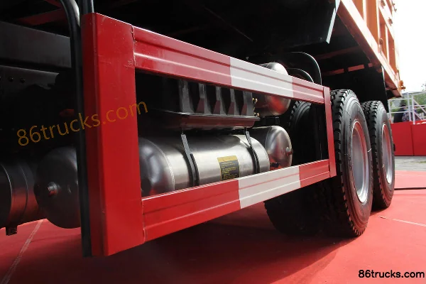 Dayun N8E Heavy Truck 290hp 8X4(12 wheels) 7.1m Dump Truck Chassis (3) | 86Trucks