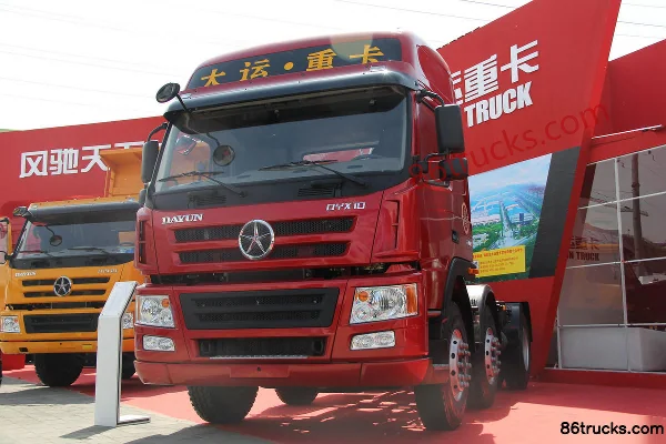 Dayun N8E Heavy Truck 380 hp 6X2(8 wheels) Tractor Truck Exterior (2) | 86Trucks