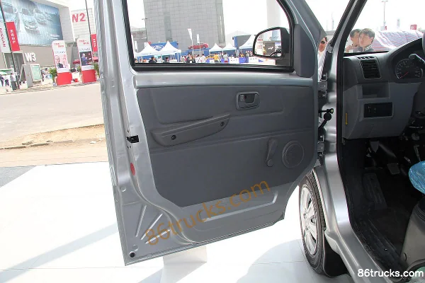 BAIC Weiwang 205 2013 Wangye 61hp 1.0L Van Cab (2) | 86Trucks
