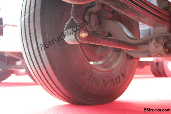 Dayun N8 camion lourd 460 ch 6X4(10 roues) tracteur routier Châssis (1) | 86Trucks