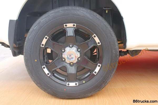 Kawei K1 Comfort 2.4L Gasoline Double Row Pickup Body (2) | 86Trucks