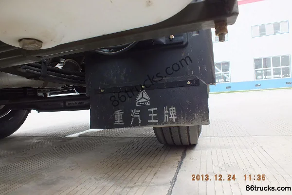 Sinotruk Wangpai W5G 375 ch 6X4(10 roues) tracteur routier Châssis (2) | 86Trucks