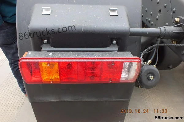 Sinotruk Wangpai W5G 375 ch 6X4(10 roues) tracteur routier Châssis (1) | 86Trucks