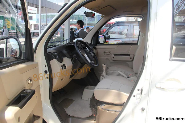 FAW Jiabao V80L 102 hp 1.5L Large Minivan Cab (3) | 86Trucks