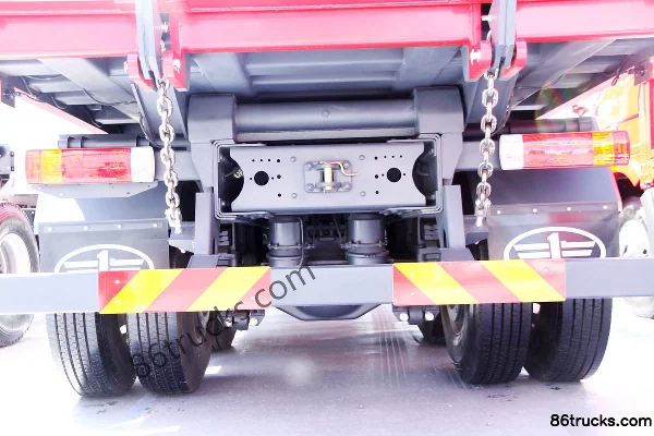 FAW Jiefang J6P Heavy Truck 375 hp 6X4(10 wheels) 5.8m LNG Dump Truck Chassis (1) | 86Trucks