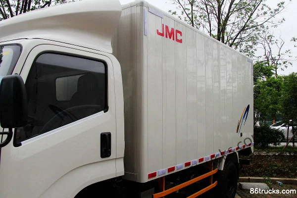 JMC Kairui 800 152 ch 4X2(6 roues) camion léger fourgon 4,08 m cabine simple Carrosserie (1) | 86Trucks