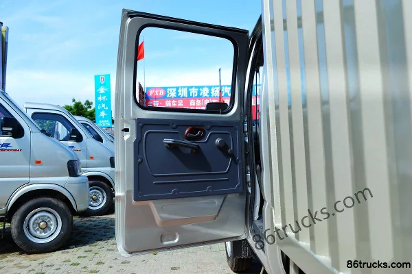 Jinbei Western Cowboy 1.3L 88 hp 4X2(6 wheels) Gasoline 2.6m Double Row Mini Truck Cab (2) | 86Trucks